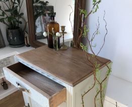 Buffet Parisien vintage