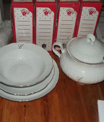 Service Assiet.+Verres avec lettre "C" doréé or