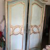 Armoire ancienne style italienne chapeau de gendarme