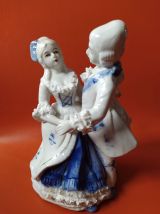 Statuette couple dansant en porcelaine