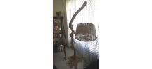 Lampe artisanale en bois flotte