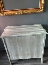 Commode style Louis XV