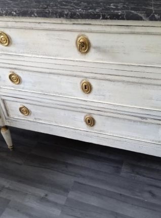 Commode Louis Philippe patinée