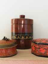 Set de 5 boites vintage provenance Asie et 1 Flacon vert