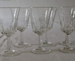 Lot 6 verres  à  vin  luminance régence 