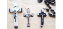 Chapelet de prière et 2 croix 