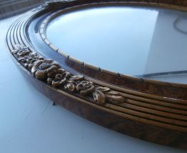cadre ovale art deco  avec sa vitre bon état