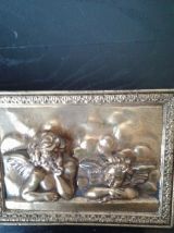 Bas relief angelos