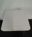 Tabouret en formica