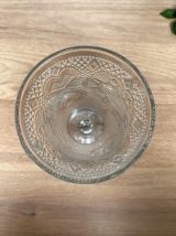 Calice en verre moulé