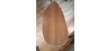 table basse asymétrique   tres jolie(forme libre) 1960 a 70 