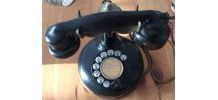 Ancien et classique téléphone PTT 24 art déco