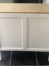 Commode blanche vintage 