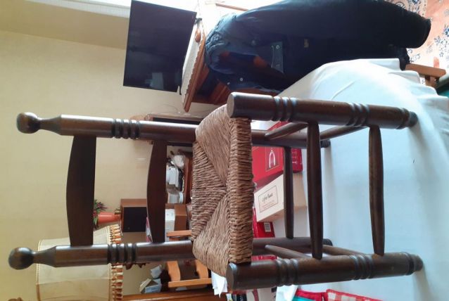 Chaise en paille