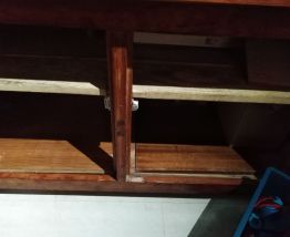 COMMODE EN BOIS MARRON