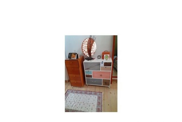 Commode range-tout 8 tiroirs couleurs  dimensions variées