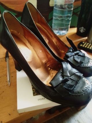 Escarpin en Cuir Veritable NOIR " Eden Shoes"
