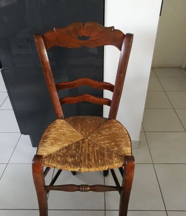 Chaise en paille 