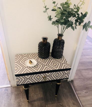 Table de chevet 