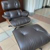 Charles EAMES - Lounge chair et ottoman cuir marron 