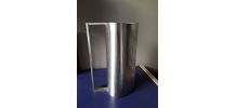 Pichet en inox brossé au design italien signé Armani Casa
