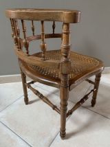Fauteuil d'angle style Henri II