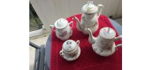 Service à café ancien en porcelaine 