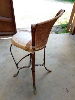 Vend 2 chaises de bar hautes
