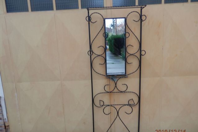 Vestiaire d'entrée porte manteaux en fer forgé