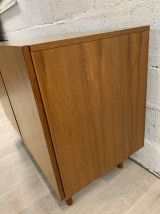 Buffet scandinave vintage en teck avec portes pleines, 1960s