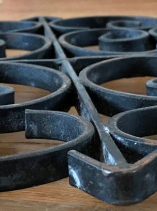 dessous de plat en fer forgé