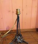 Pied de lampe 