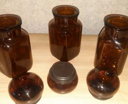 3 pots gravés jacques vabre et 2 pots gravés douwe egberts 