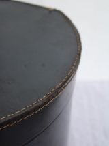 Boîte à chapeaux