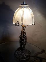 lampe fer forgé dans le style edgar brandt ,paul kiss ,non s