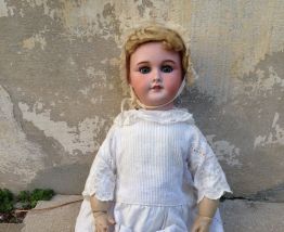 Poupée Ancienne Unis france 