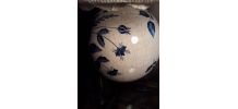 lampe porcelaine peint a la main  ,vernis et  craqueler  ,ab
