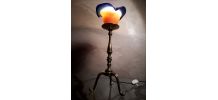 lampe tripode bronze doré , tulipe pate de verre orange et b