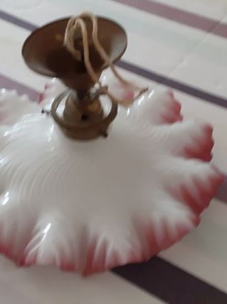 Suspension opaline