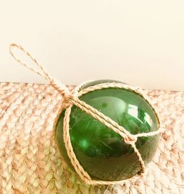 Flotteur de pêche vintage en verre soufflé vert