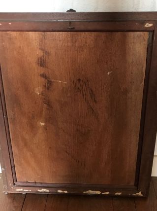 cadre en bois avec motifs