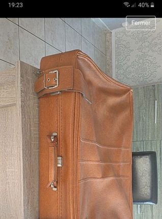 Valise en cuir marron