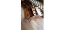 travailleuse scandinave en bois. Pieds compas, couturiere vi