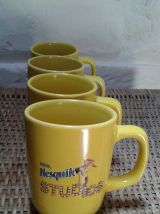 Mug Nesquik.