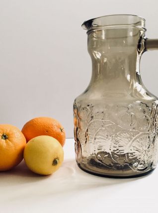 Grande et belle carafe en verre fumé Vintage