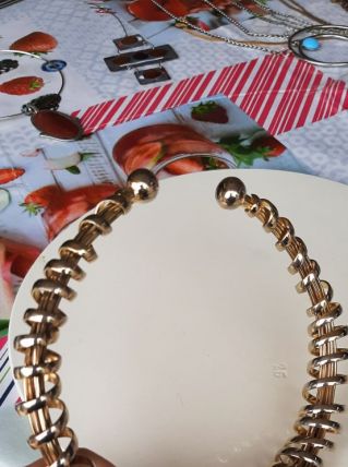 Collier tour de cou