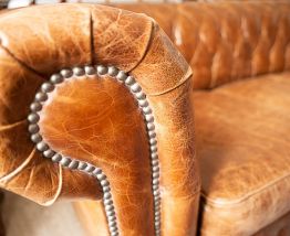 Canapé-lit 3 places en cuir marron Chesterfield