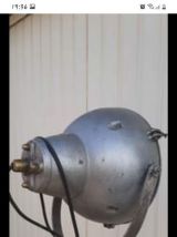 Lampe industrielle 