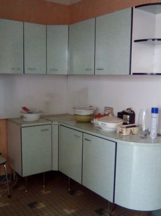 Buffet et ses 6 chaises vintage en formica