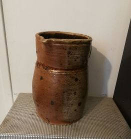 Broc en grès 